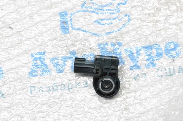 LAND ROVER LR043357 Датчик удара в наличии Ровно
