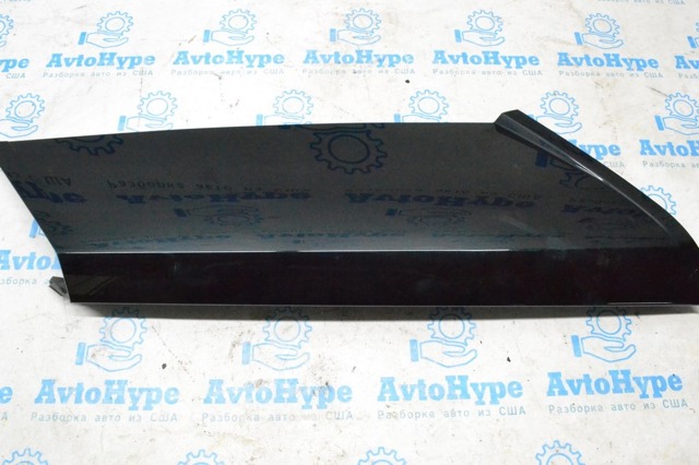 Накладка стойки кузова внешняя, задняя правая LR048124 LAND ROVER