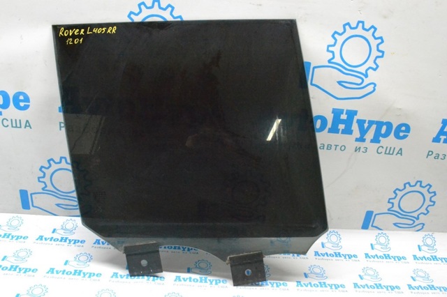Стекло задней правой двери LR052676 LAND ROVER