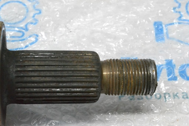 LR053789 LAND ROVER Полуось задняя правая купить в Кривой Рог