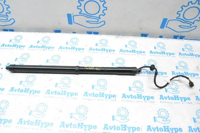 Амортизатор задней двери LR058305 LAND ROVER
