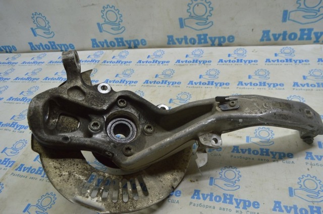 LAND ROVER LR093818 Цапфа (поворотный кулак) передний левый в наличии Полтава