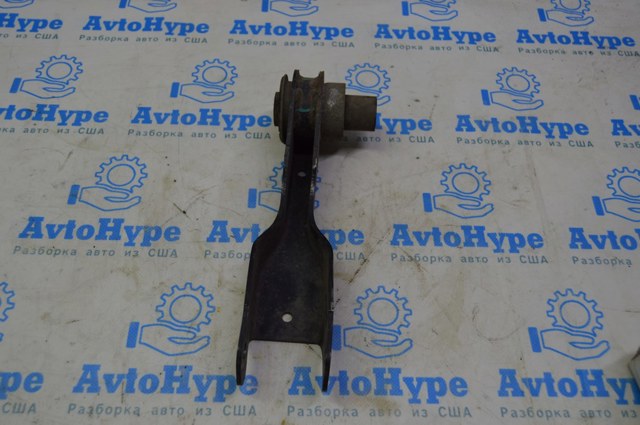 Задняя поперечная тяга T4K11185 JAGUAR