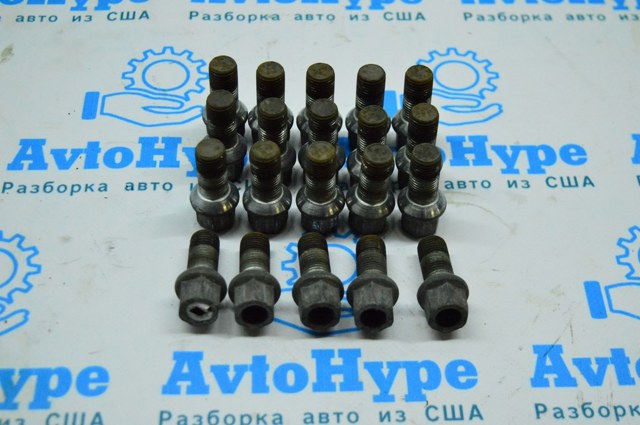 Болт колеса WHT002437 VAG