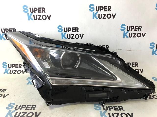 Фара передняя правая 811100E260 TOYOTA