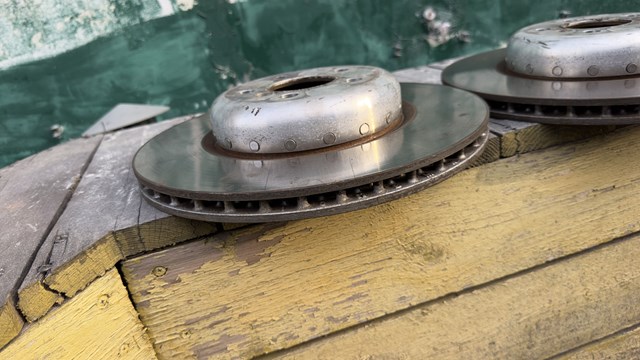 34108853555 BMW Передние тормозные диски купить в Житомир