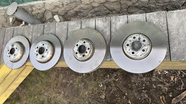 34108853555 BMW Передние тормозные диски купить в Киев