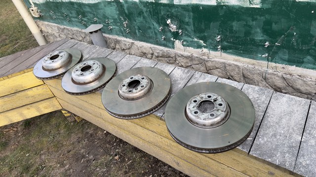 BMW 34108853555 Диск тормозной передний в наличии Кривой Рог