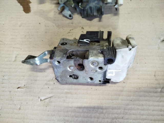 FIAT 1334645080 Замок водительской двери в наличии Ужгород