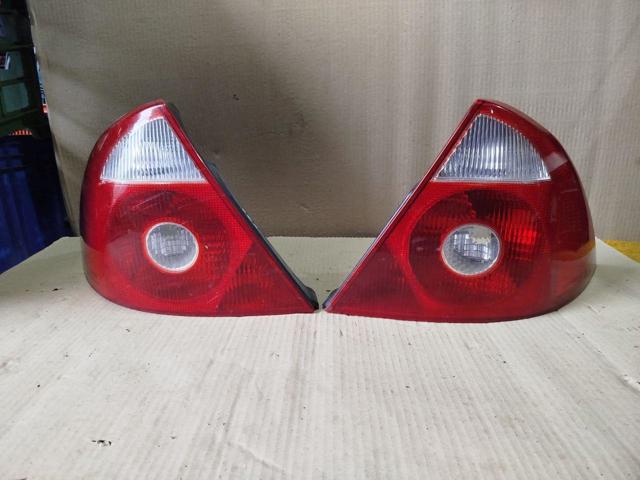 Фонари задние Ford Mondeo III