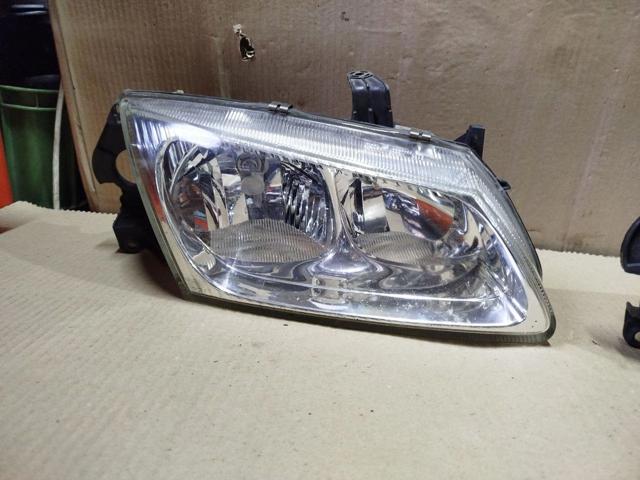 NISSAN 26010BN011 Фара правая в наличии Харьков