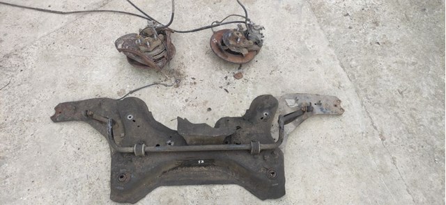 RENAULT 544016605R Подрамник передний в наличии Киев