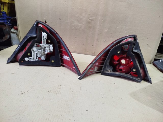 FORD 6S7113404A Фонарь задний правый в наличии Харьков