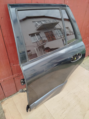 HYUNDAI 7700326100 Дверь задняя левая в наличии Тернополь