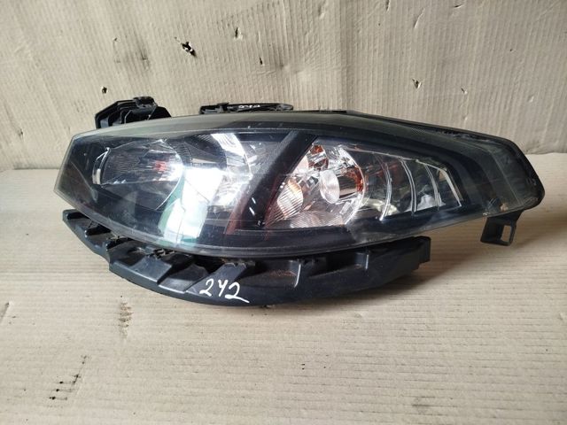 7701061669 RENAULT Левая фара купить в Винница