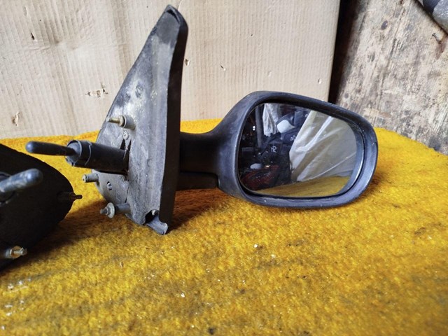RENAULT 7701471858 Левое боковое зеркало в наличии Сумы