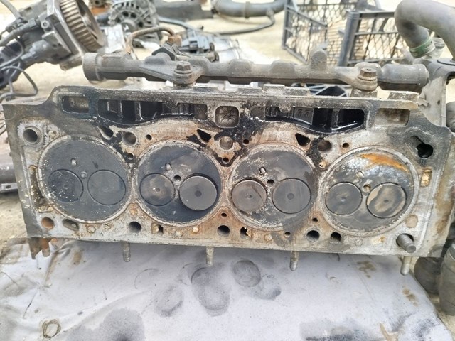RENAULT 7701478571 Головка блока цилиндров (ГБЦ) в наличии Николаев