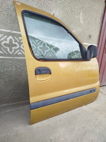 RENAULT 7751471746 Дверь передняя правая в наличии Николаев