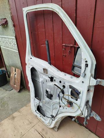 RENAULT 7751474636 Дверь передняя левая в наличии Киев