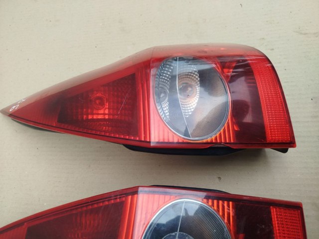 RENAULT 8200142683 Фонарь задний правый в наличии Харьков
