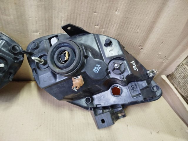 8200150617 RENAULT Правая фара купить в Полтава