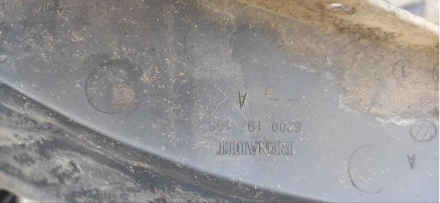 8200197168 RENAULT Расширитель (накладка) арки переднего крыла правый купить в Николаев