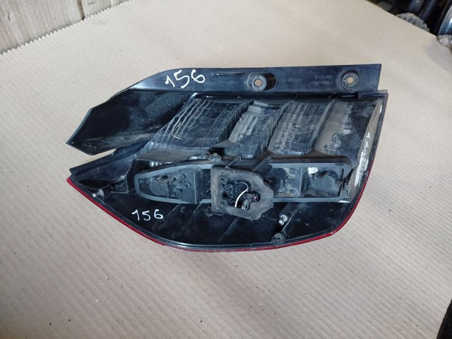 RENAULT 8200493375 Фонарь задний правый в наличии Ирпень