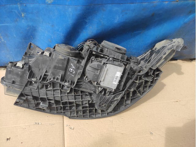 8200555906 RENAULT Фара правая купить в Львов