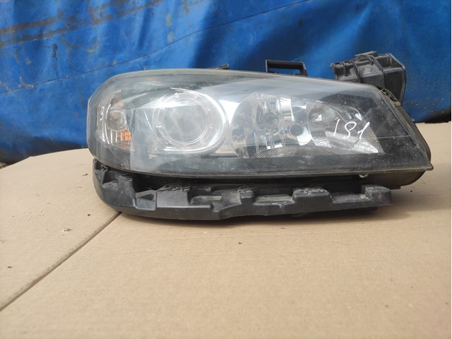 8200555906 RENAULT Фара правая купить в Чернигов