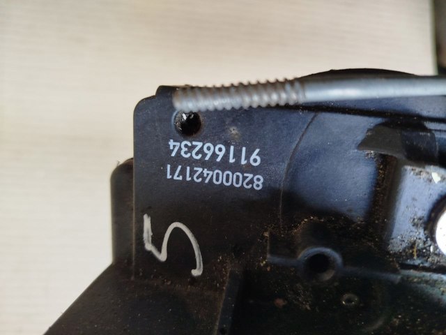 RENAULT 91166234 Замок передней правой двери в наличии Запорожье