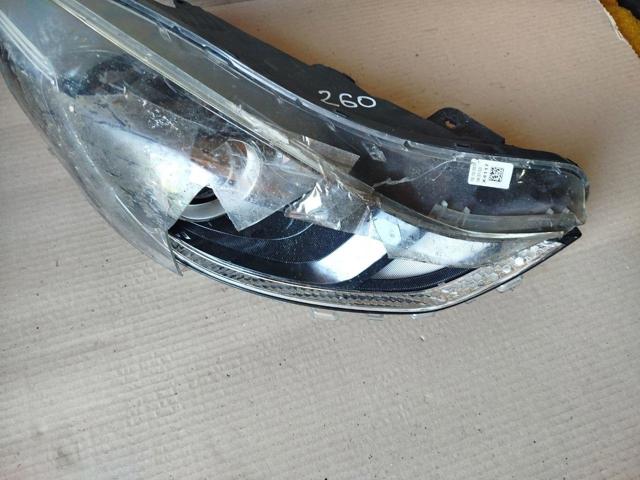 92102K7100 HYUNDAI Фара правая купить в Павлоград