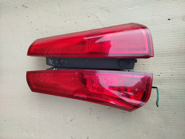 HYUNDAI 924031H3 Фонарь задний левый верхний в наличии Черкассы
