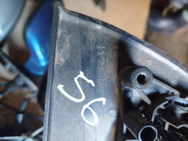 PEUGEOT 96347734 Правое зеркало в наличии Украина