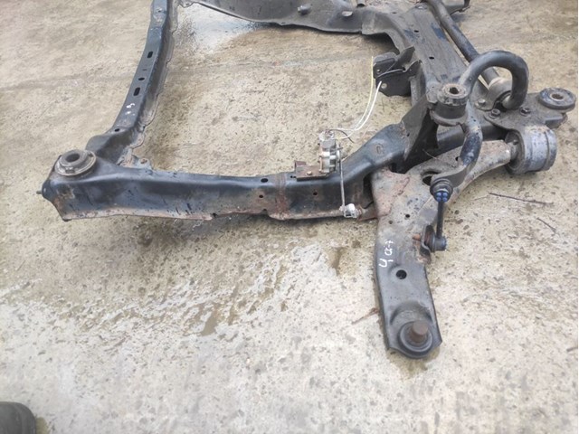 MAZDA EG213480XD Подрамник передний в наличии Винница