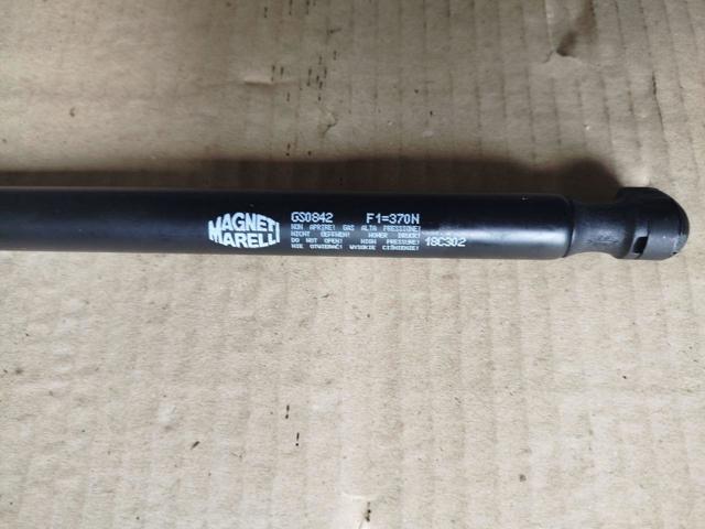 GS0842 MAGNETI MARELLI Амортизатор багажника купить в Запорожье