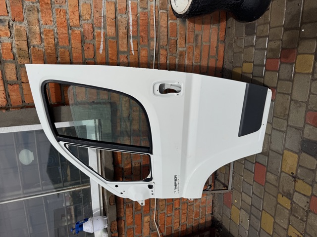 Водительская дверь 1340568080 FIAT