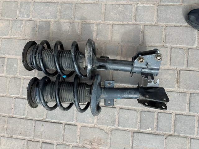 540109345R RENAULT Пружина передняя купить в Львов