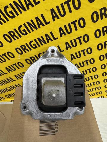 22116860471 BMW Левая подушка двигателя купить в Сумы