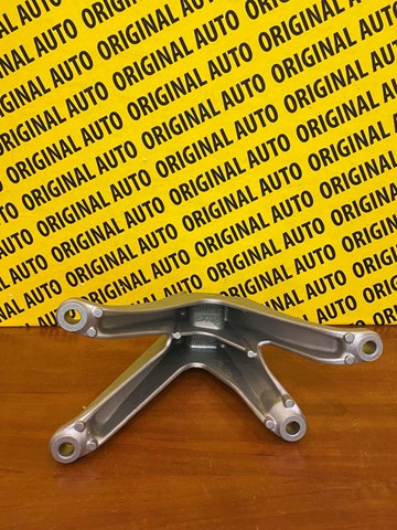 BMW 22116861551 Кронштейн подушки (опоры) двигателя левой в наличии Полтава