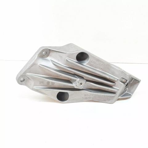 BMW 22116861555 Кронштейн подушки (опоры) двигателя левой в наличии Кривой Рог