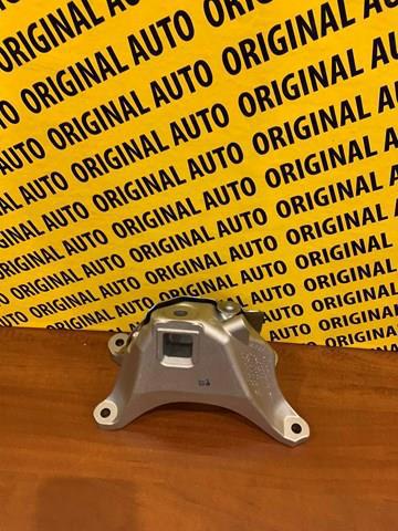 22116876216 BMW Кронштейн подушки (опоры) двигателя правой купить в Сумы