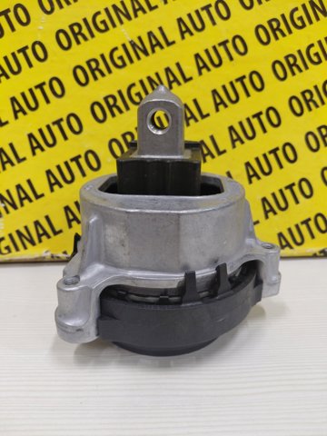 Правая подушка двигателя 22119488384 BMW