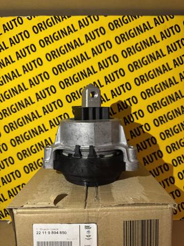 Подушка двигателя 22119894850 BMW