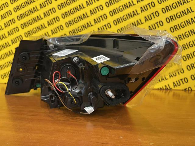 RENAULT 265558986R Фонарь задний левый внешний в наличии Николаев