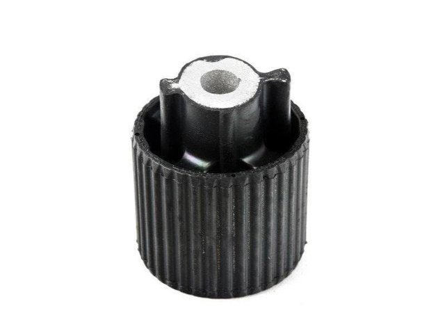 33316797238 BMW Сайлентблок задней балки (подрамника) купить в Черкассы