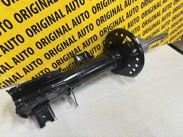 SUZUKI 4160154PA0000 Амортизатор передний правый в наличии Полтава