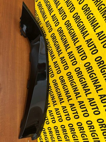 51117294893 BMW Молдинг решетки бампера переднего левый купить в Украина