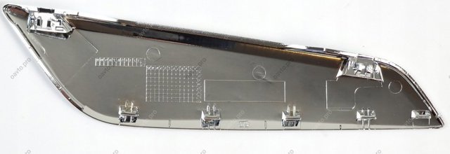 Молдинг переднего левого крыла 51137349593 BMW