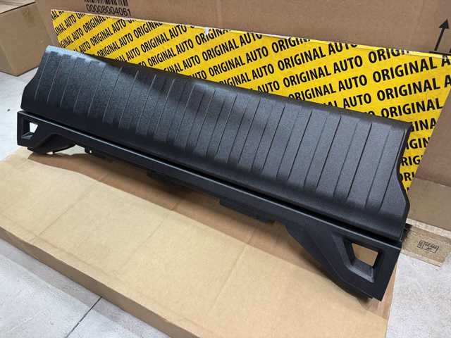 BMW 51477479947 Облицовка задней панели багажника в наличии Одесса