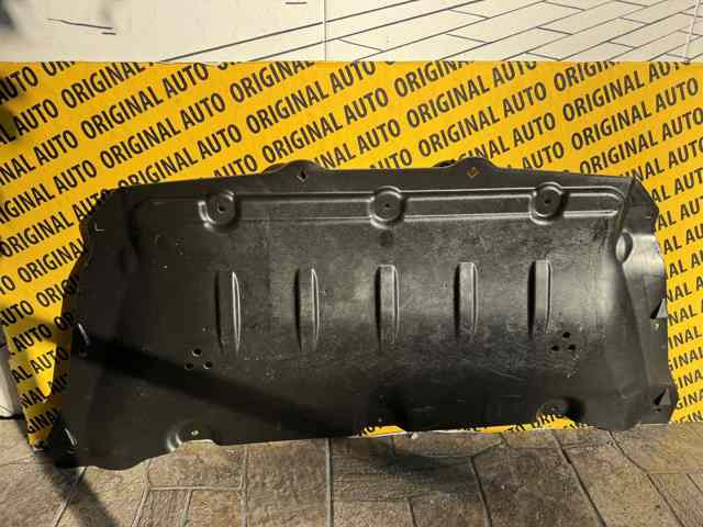 Защитный кожух рулевого механизма 51757363730 BMW